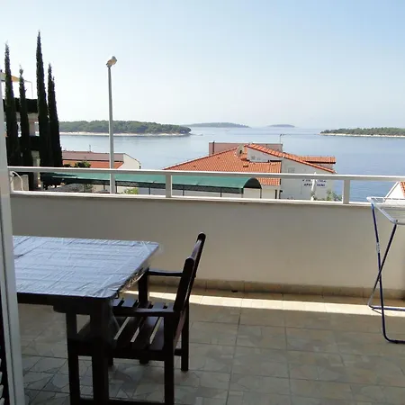 Laguna 1 Fuer 4 Personen By Interhome Apartment *