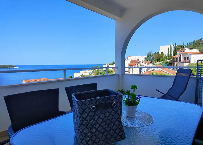 Apartment Laguna 1 Fuer 4 Personen By Interhome *